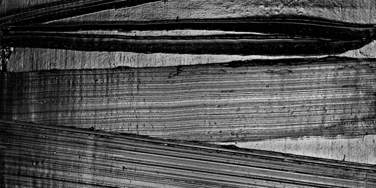 warren Levy art - Pierre Soulages : Une rétrospective claire de son œuvre